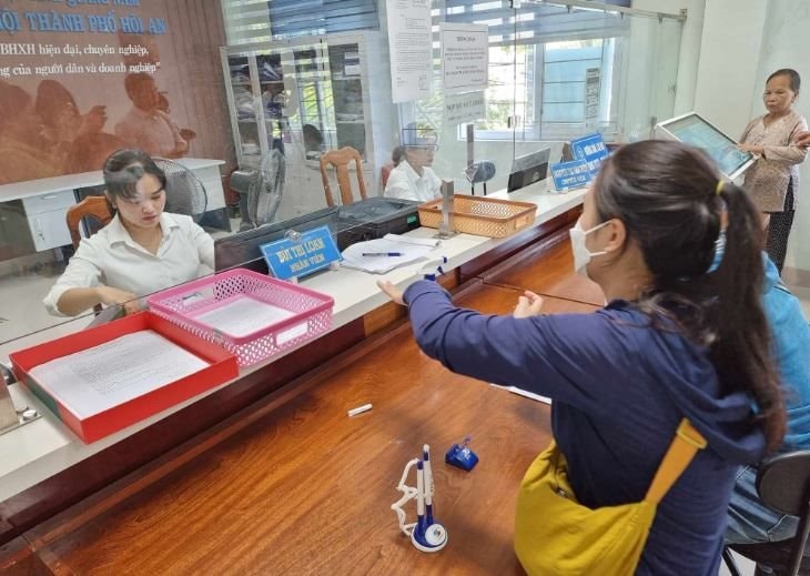 Nhiều lao động chọn rút BHXH một lần vì khó khăn dù mong muốn có lương hưu