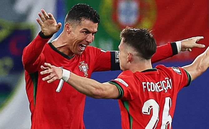 Lời cảnh tỉnh cho HLV Martinez khi Ronaldo không ghi bàn, các đội khác có thể học theo Cộng hòa Séc