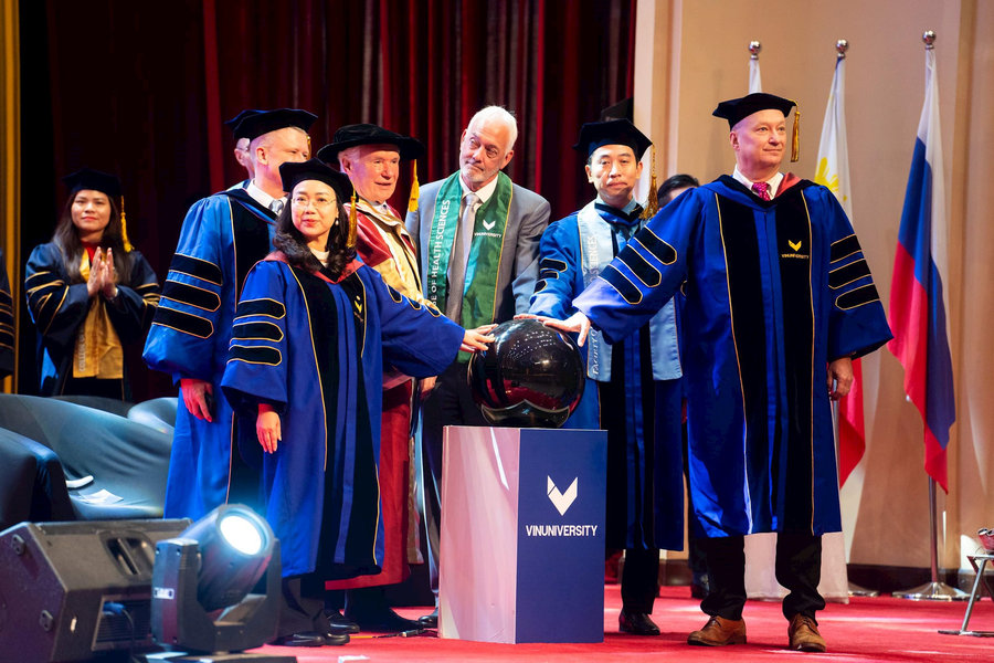 'Di sản' quý giá của các tân cử nhân VinUni