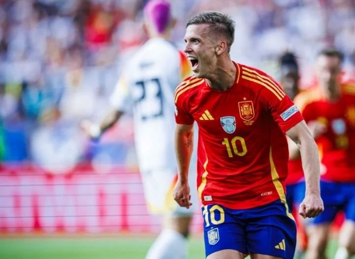 Olmo hạ gục cả Bayern Munich và tuyển Đức trong 11 tháng, Merino nói được làm được