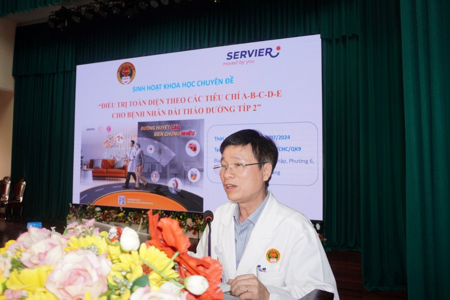 Hội thảo khoa học 'Điều trị toàn diện theo các tiêu chí cho bệnh nhân đái tháo đường tuýp 2'