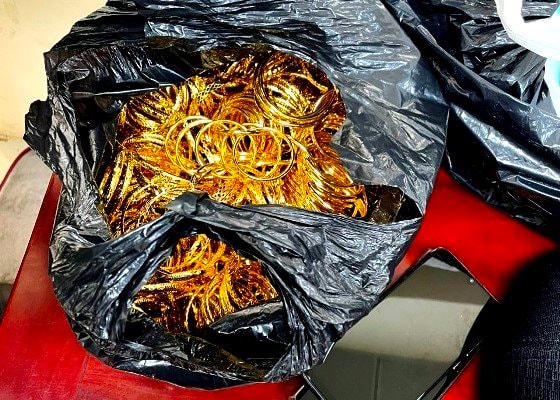 An Giang: Bắt người vận chuyển trái phép 1,2kg vàng qua biên giới