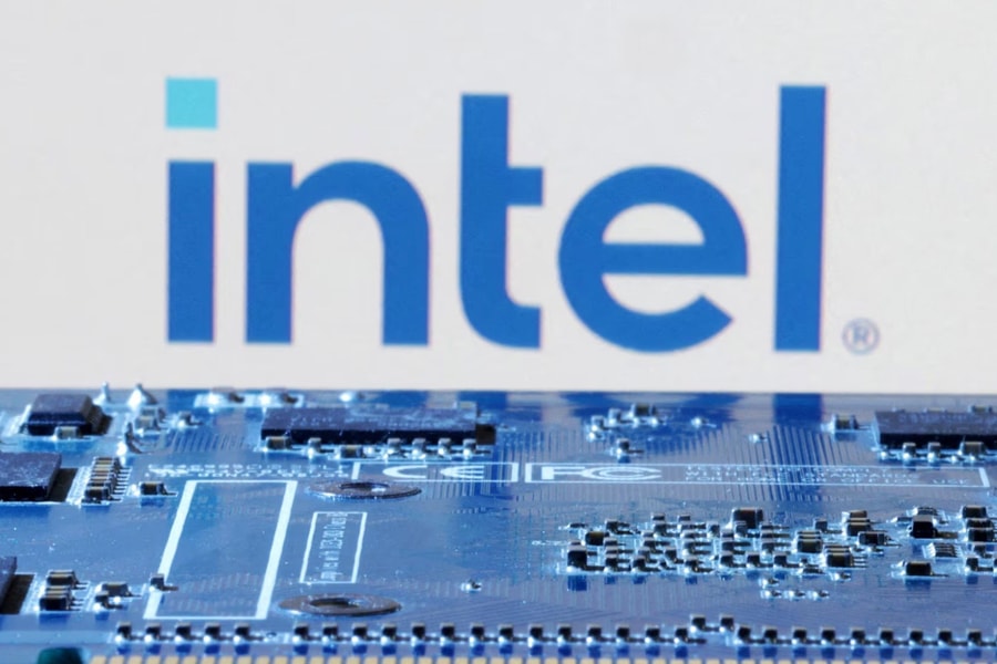 Intel tụt hậu thế nào sau khi từ chối thỏa thuận với OpenAI và nhận định sai lầm về GPU?