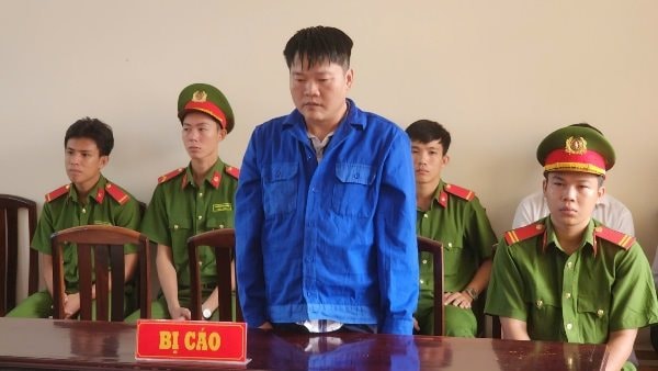 Kiên Giang: Kẻ nhiều lần đốt nhà người thân của 'vợ hờ' lãnh 12 năm tù