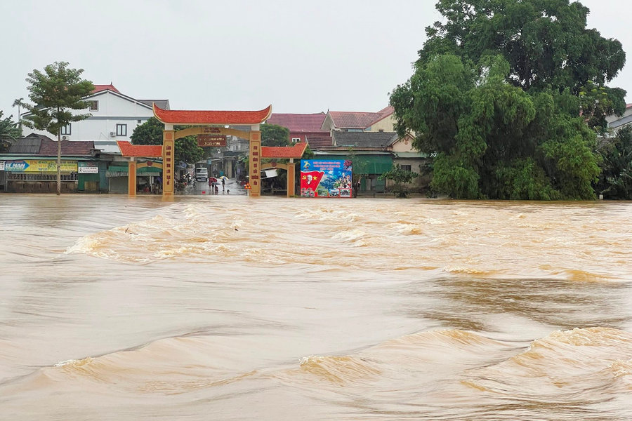 Cảnh báo lũ, sạt lở đất từ Thanh Hóa đến Quảng Bình