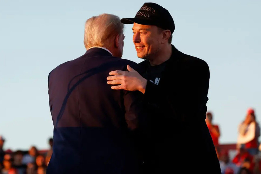 Lên sân khấu cùng ông Trump, Elon Musk phát ngôn gây sốc trong buổi mít tinh ở Pennsylvania