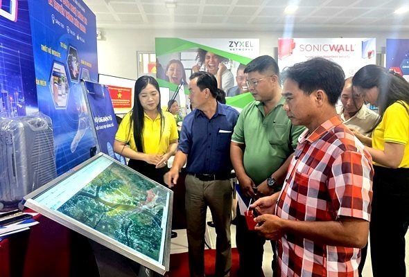 Kiên Giang: Mít tinh hưởng ứng ngày chuyển đổi số quốc gia