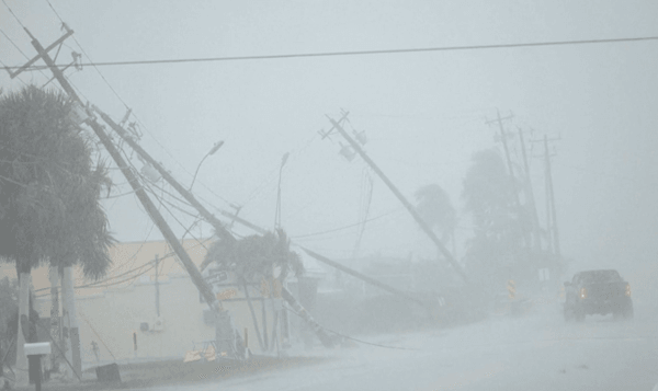 Bão Milton đổ bộ Florida với sức gió hơn 190 km/h