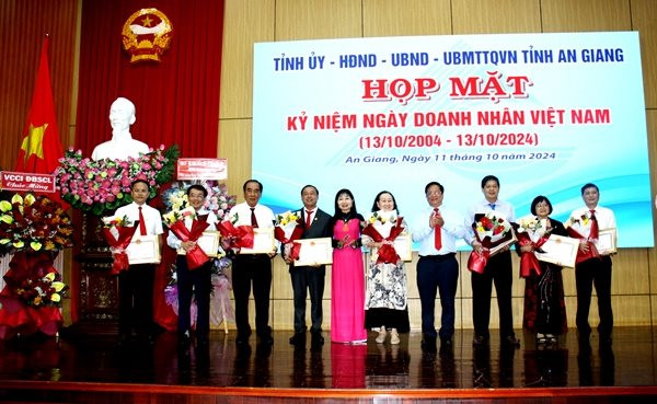 An Giang cam kết tạo điều kiện thuận lợi nhất cho doanh nghiệp