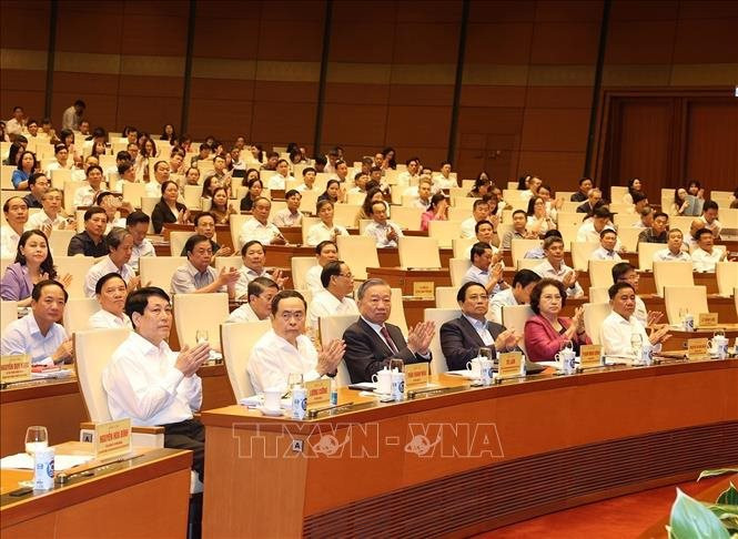 Hội nghị toàn quốc quán triệt, triển khai thực hiện Nghị quyết Hội nghị Trung ương 10 khóa 13