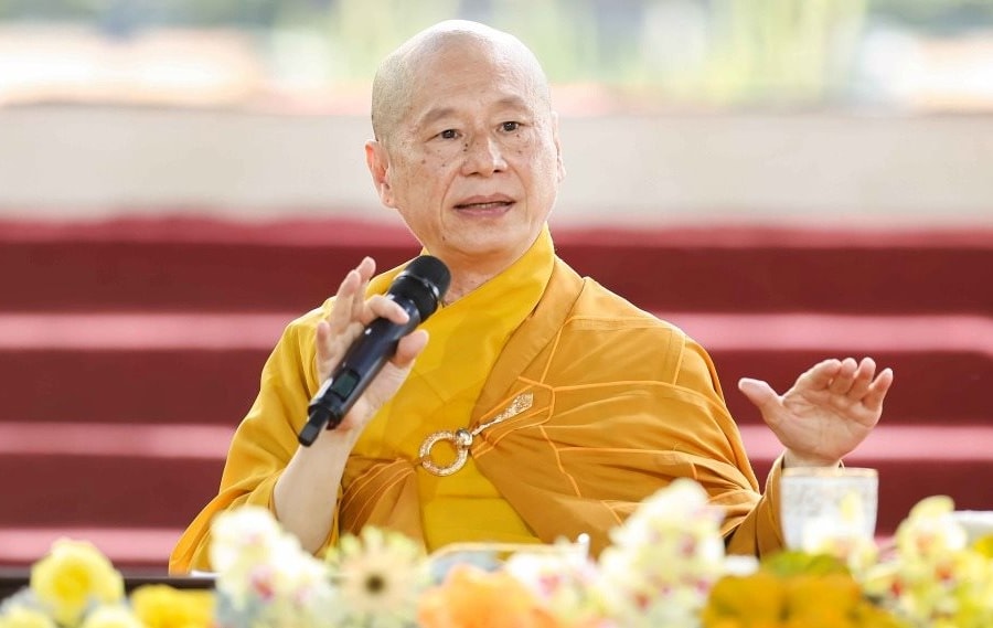 Bộ GD-ĐT yêu cầu thu hồi các bằng cấp của ông Vương Tấn Việt