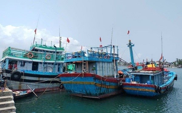 Quảng Nam cấm biển từ 10 giờ hôm nay cho đến khi bão Trà Mi tan