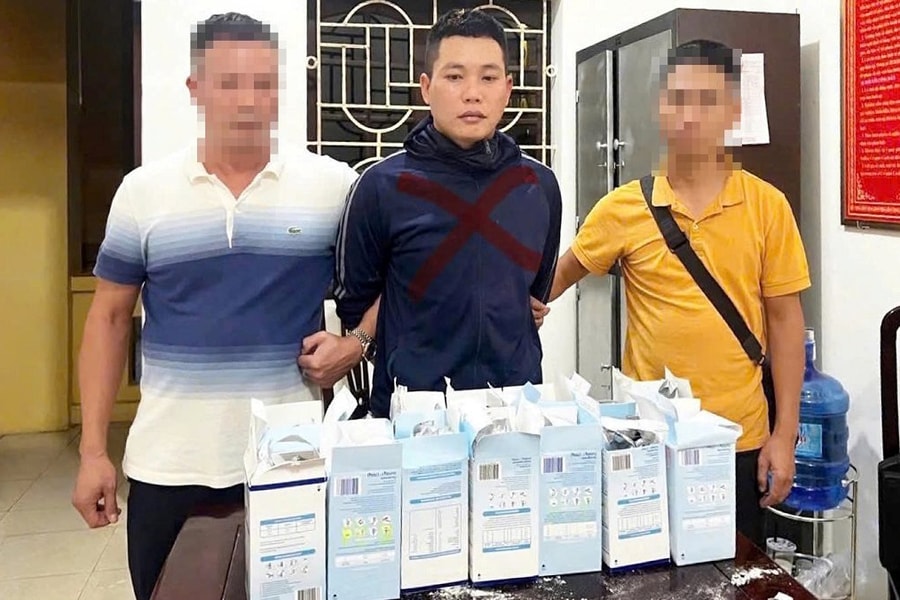 Phá đường dây vận chuyển ma túy từ châu Âu về Việt Nam qua đường hàng không
