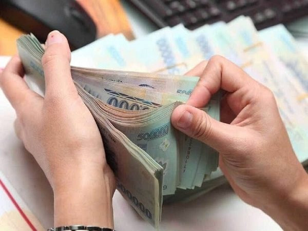 NHNN yêu cầu ổn định lãi suất tiền gửi, phấn đấu giảm lãi suất cho vay