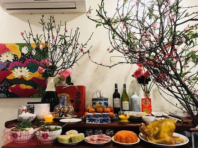 Tết Ất Tỵ nên cúng tất niên vào ngày nào?