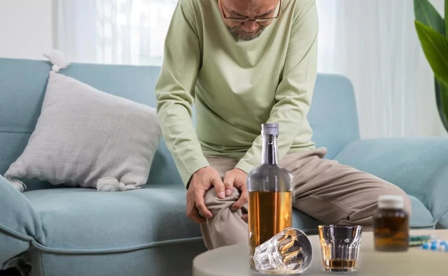 Thủ phạm chính gây ra bệnh gút không phải do ăn uống mà do di truyền