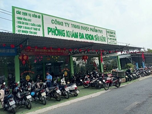Vi phạm tại Phòng khám Đa khoa Sài Gòn (Cà Mau): Nhiều bác sĩ không đi làm vẫn phát sinh y lệnh