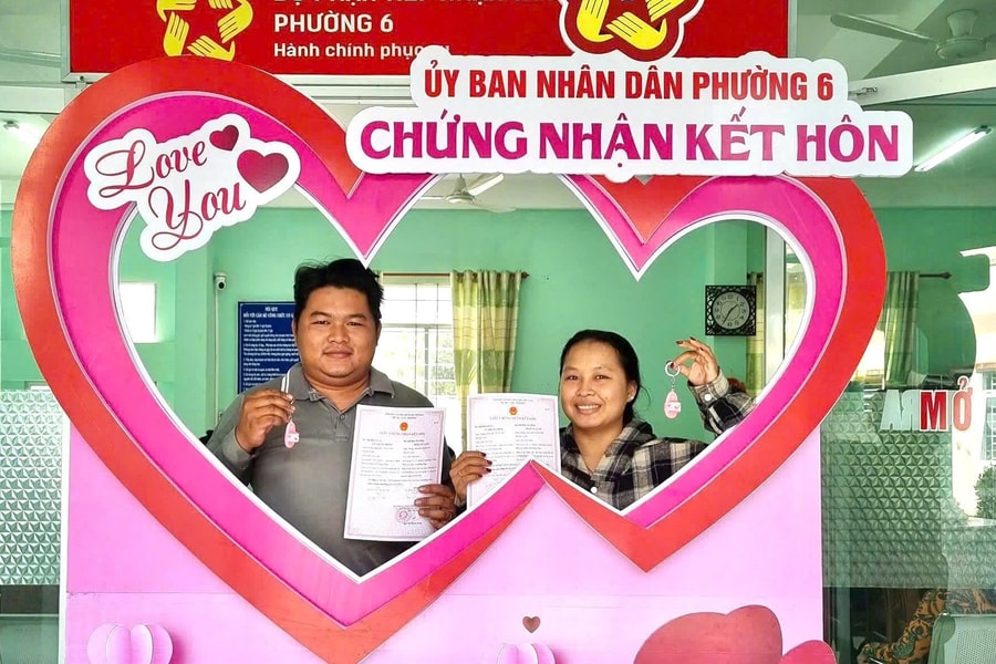 TP.Cao Lãnh ra mắt mô hình trao Giấy chứng nhận kết hôn