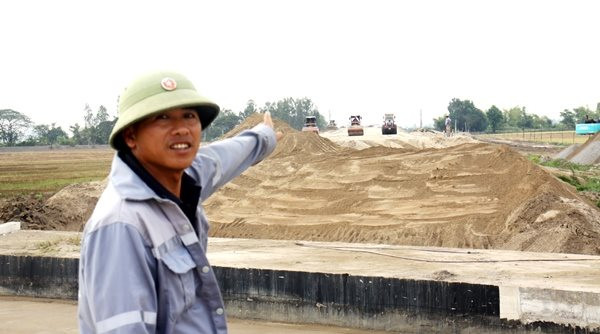 Khẩn trương thi công cao tốc Châu Đốc - Cần Thơ - Sóc Trăng