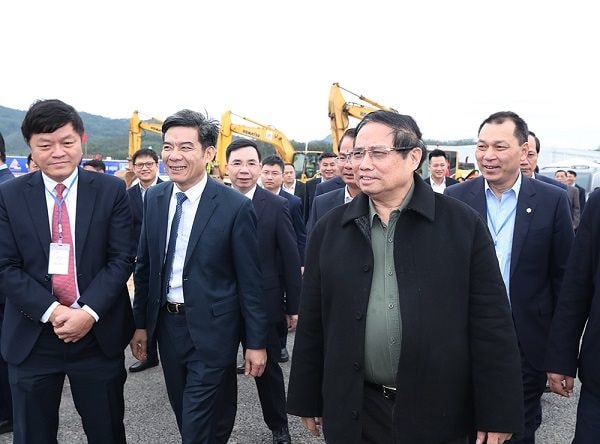 Thủ tướng phát lệnh khởi công dự án đường dây 500kV Lào Cai - Vĩnh Yên