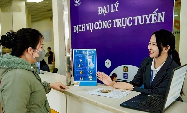 Hà Nội: 94 đại lý dịch vụ công trực tuyến sẽ giảm tải nhu cầu cấp hộ chiếu