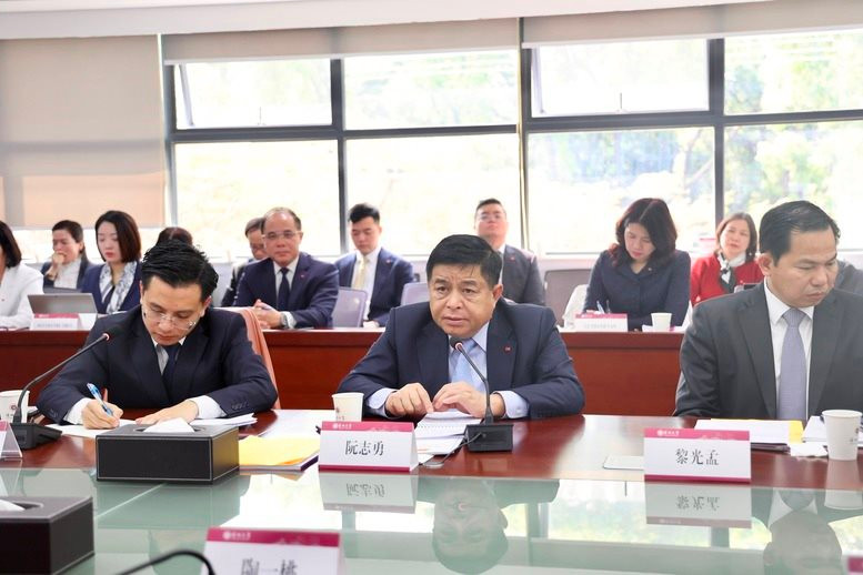 Thúc đẩy hợp tác nghiên cứu và phát triển các đặc khu kinh tế