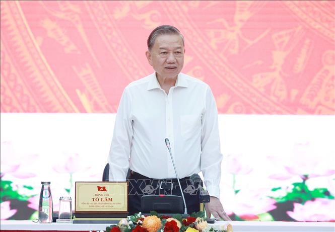 Tổng Bí thư Tô Lâm: Phát huy thế mạnh để vùng đất Quảng - Đà vươn ra biển lớn