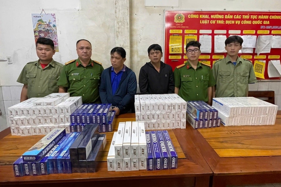 Thu giữ hơn 1.500 bao thuốc lá lậu