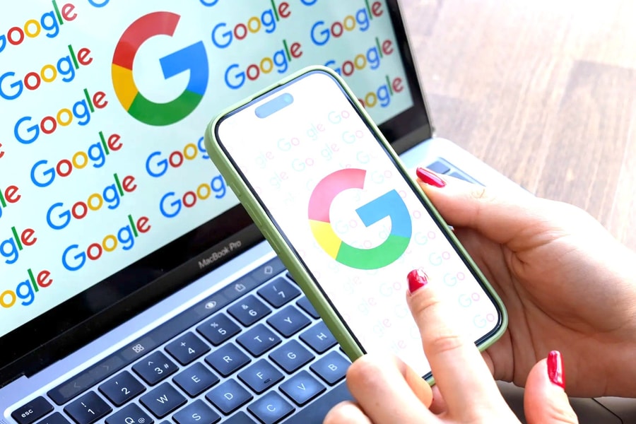 AI Overviews của Google có hơn 1,5 tỉ người sử dụng hàng tháng, 3 đối thủ nhăm nhe mua Chrome