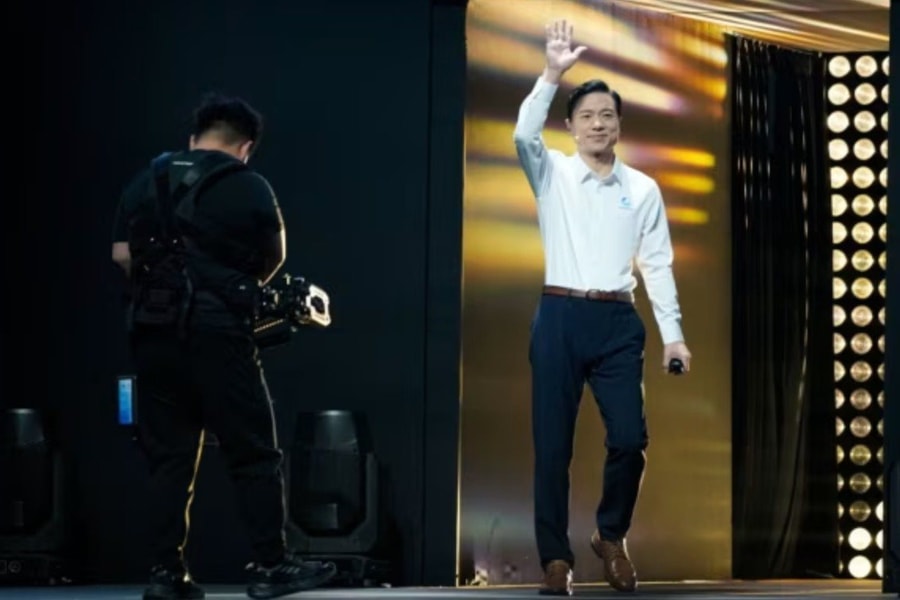 CEO Baidu nêu những điểm hạn chế của DeepSeek-R1 khi ra mắt hai mô hình AI đa phương thức mới
