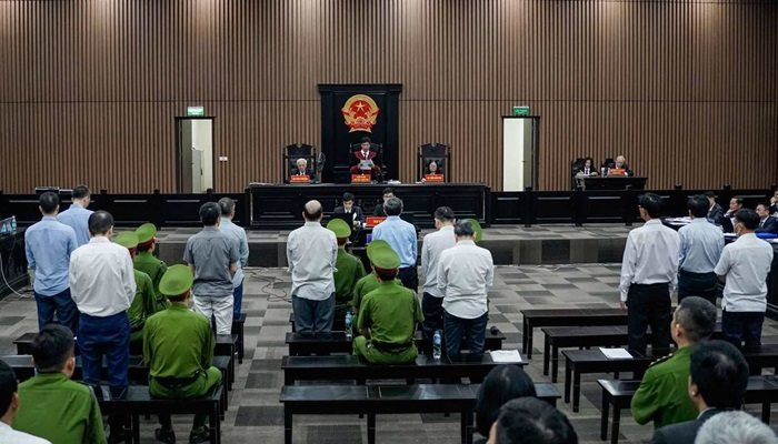 Cựu Thứ trưởng Hoàng Quốc Vượng nhận 6 năm tù