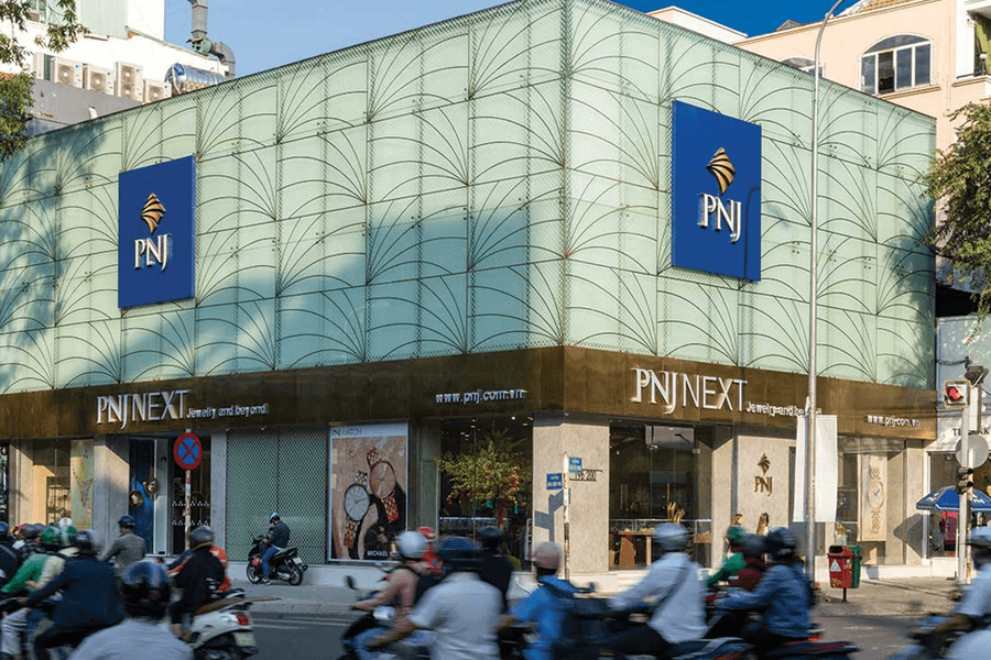 Ai là người chịu trách nhiệm khi vi phạm của PNJ bị chuyển sang cơ quan công an điều tra?