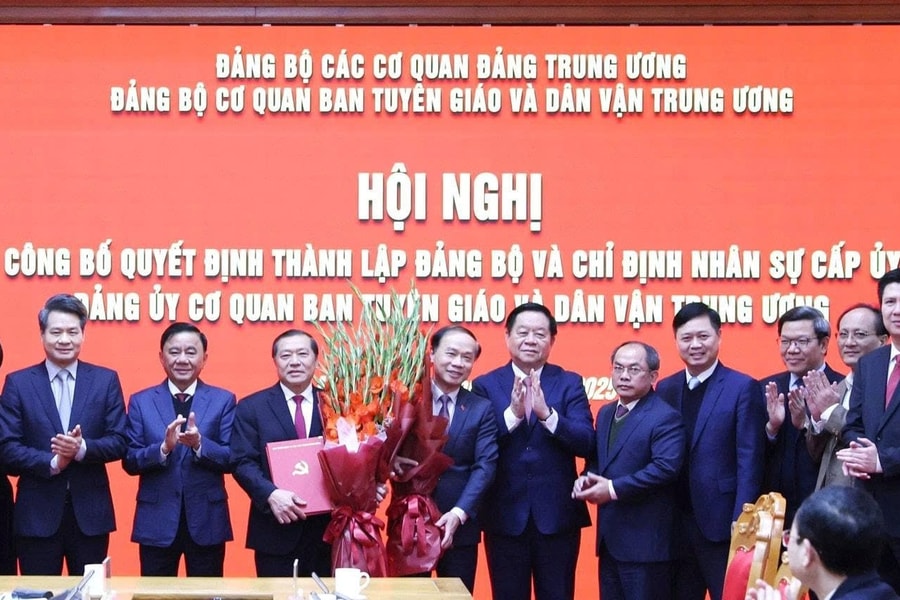 Đổi mới tư duy nhận thức, hành động, nâng cao chất lượng tham mưu chiến lược trên lĩnh vực tuyên giáo - dân vận