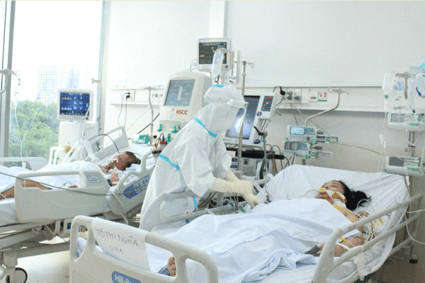 Số ca mắc COVID-19 tại TP.HCM đang giảm