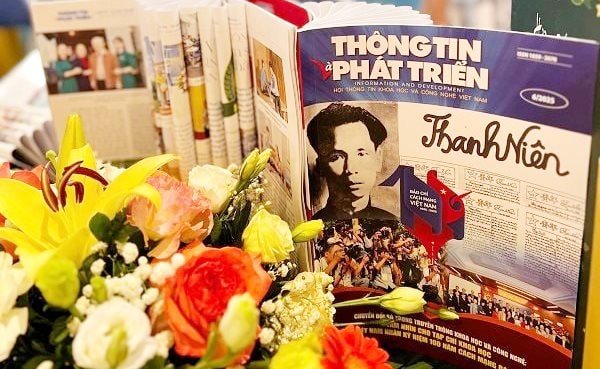 Ấn phẩm 'Thông tin và Phát triển' của Tạp chí Một Thế Giới được vinh danh tại Hội Báo toàn quốc 2025