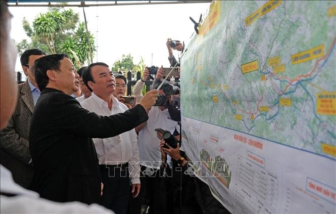 Tập đoàn Phương Trang và liên doanh 2 doanh nghiệp trúng thầu cao tốc Bảo Lộc - Liên Khương