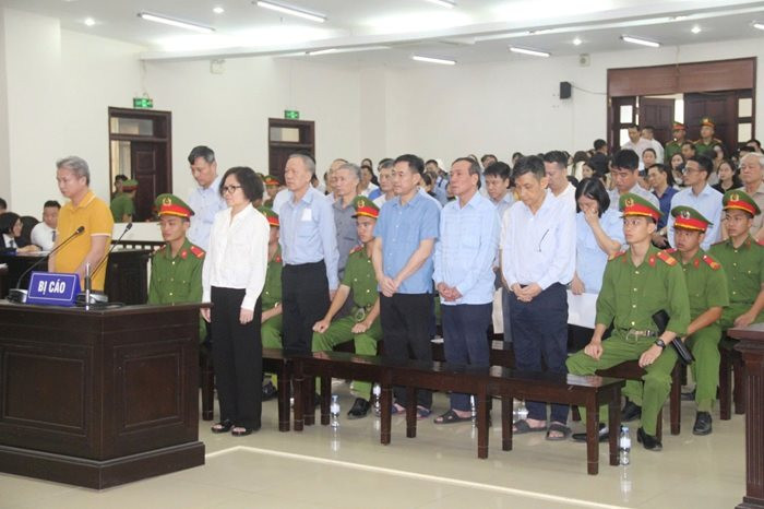 Bị cáo Trịnh Văn Quyết được giảm án, lĩnh 7 năm tù và phạt tiền 4 tỉ đồng