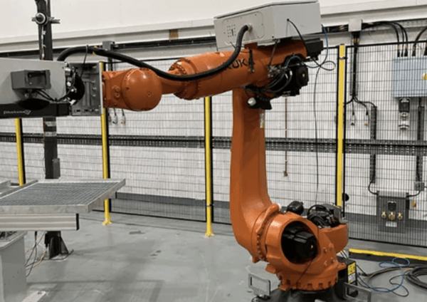 Robot tự động phân loại chất thải phóng xạ tại Anh