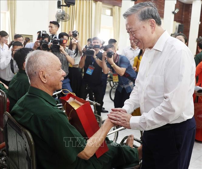 Tổng Bí thư Tô Lâm: Uống nước nhớ nguồn