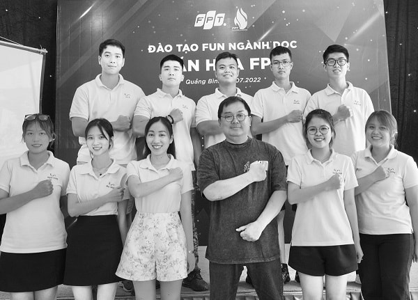 FPT nhớ ông Hoàng Nam Tiến: 'Có những nỗi đau không thể nói thành lời'