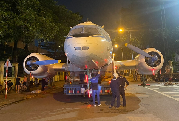 Chuyên cơ lịch sử IL-14 từng chở Bác Hồ được chuyển tới Triển lãm 80 năm Độc lập - Tự do - Hạnh phúc
