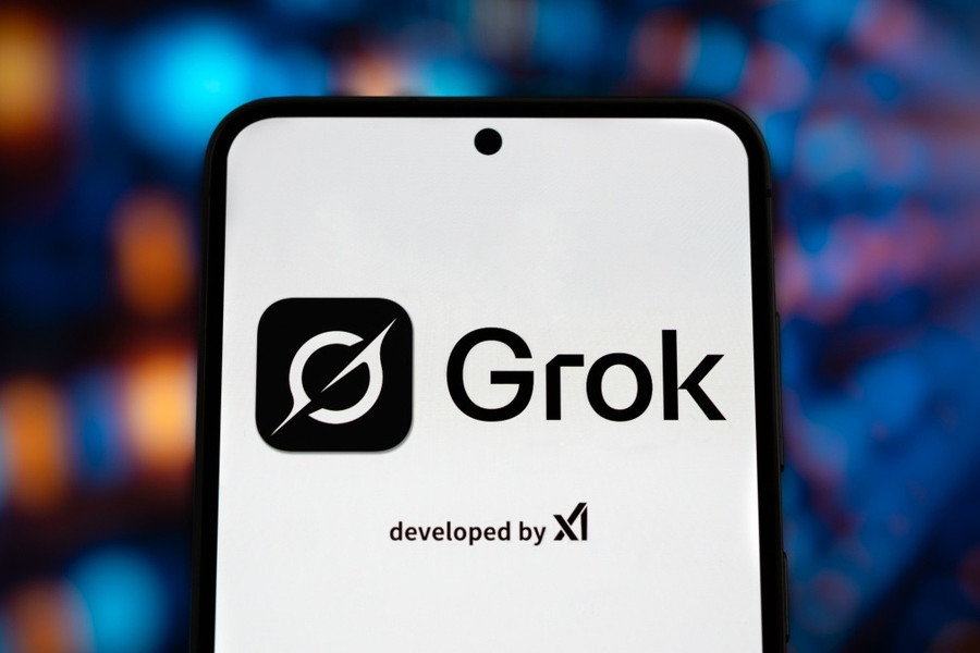 xAI công bố mã nguồn mở Grok 2.5, chuẩn bị điều tương tự với Grok 3
