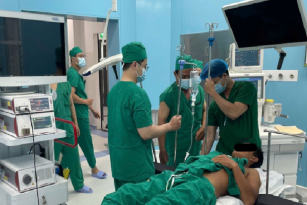 Côn Đảo lần đầu tiên thực hiện thành công phẫu thuật nội soi