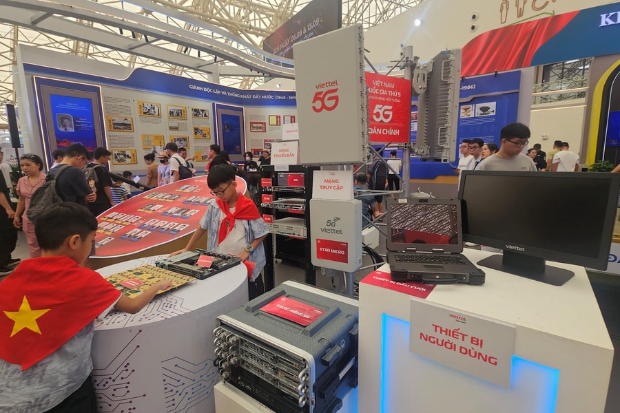 80 năm thông tin liên lạc: Hành trình từ ống tre đến vệ tinh và 5G của Việt Nam