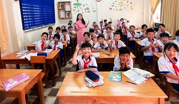 Vượt khó, trường tiểu học ở An Giang nỗ lực chuyển đổi số