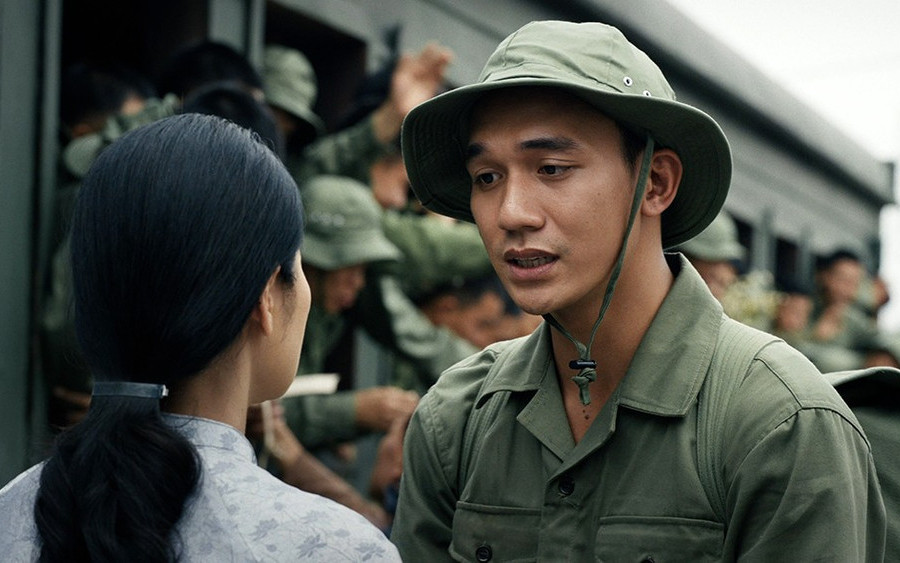 Đạo diễn, NSƯT Bùi Trung Hải: 'Không thể đánh giá chất lượng Mưa đỏ chỉ bằng doanh thu'