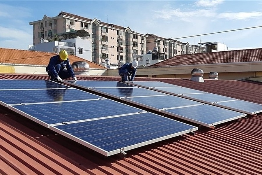 Ứng dụng công nghệ để đăng ký điện mặt trời mái nhà nhanh chóng, thuận tiện