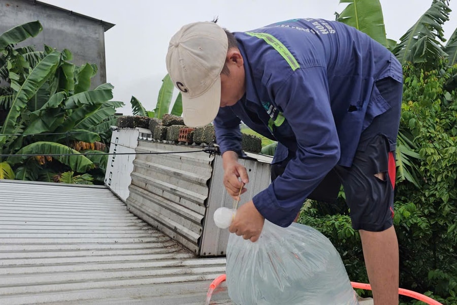 Người Huế sáng tạo 'độc chiêu' chống bão