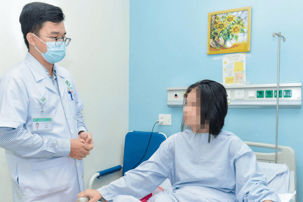 Kỳ tích y khoa: Ca mổ 'gió thổi' hiếm gặp giúp cô gái trẻ tái sinh