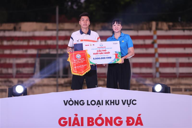 SHB FC lên ngôi Á quân vòng loại phía Bắc Giải bóng đá công nhân, viên chức 2025